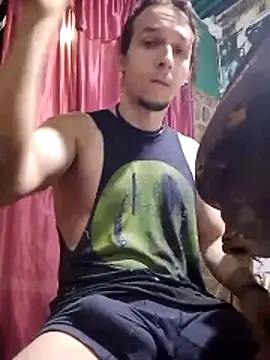 Snapshot of AxelFrost chatting on February 12, 1:06 pm AxelFrost online show from February 12, 1:06 pm