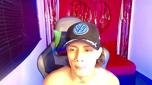 Snapshot of Didi_hard chatting on February 15, 7:51 am Didi hard online show from February 15, 7:51 am