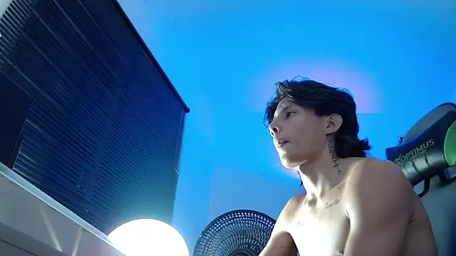 Snapshot of Didi_hard chatting on March 1, 2:35 am Didi hard online show from March 1, 2:35 am