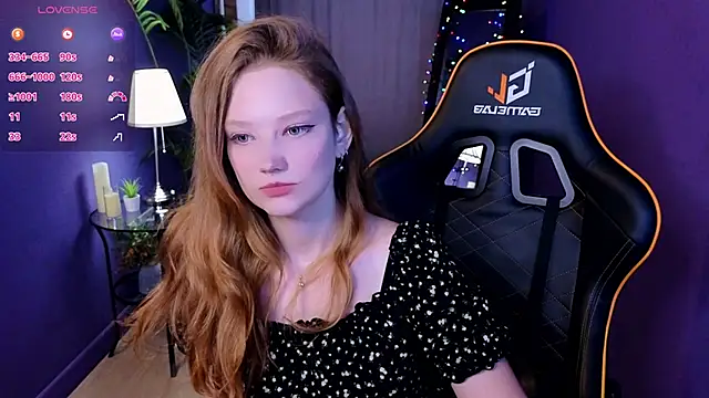 Snapshot of Your_lilith_ chatting on June 18, 9:25 am Your lilith online show from June 18, 9:25 am