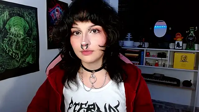 Snapshot of neena_nyx_ chatting on June 20, 1:09 am neena nyx online show from June 20, 1:09 am