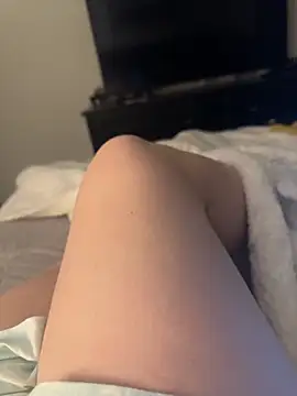 Snapshot of naughtynursejo chatting on February 5, 2:33 pm naughtynursejo online show from February 5, 2:33 pm