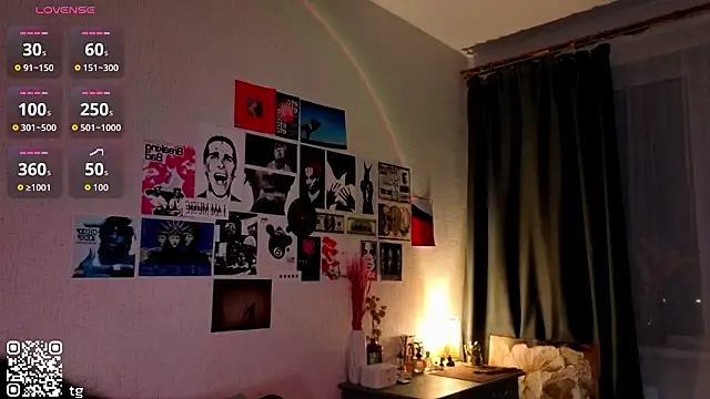 Snapshot of Kendaliby_ chatting on February 5, 1:21 am Kendaliby online show from February 5, 1:21 am