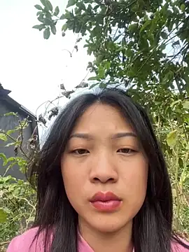 Snapshot of Lyn-be99 chatting on February 28, 7:20 am Lyn-be99 online show from February 28, 7:20 am