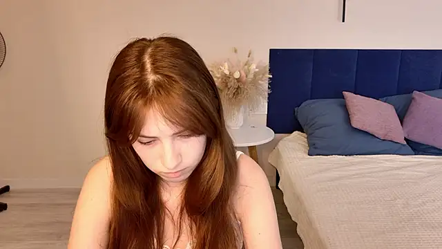 Elis bb online show from March 22, 8:01 pm