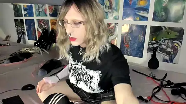 Miaxma online show from April 12, 5:07 pm