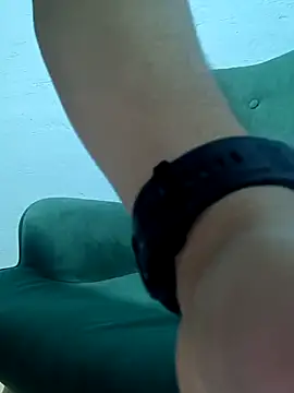 Snapshot of Ryzca chatting on February 20, 12:18 am Ryzca online show from February 20, 12:18 am