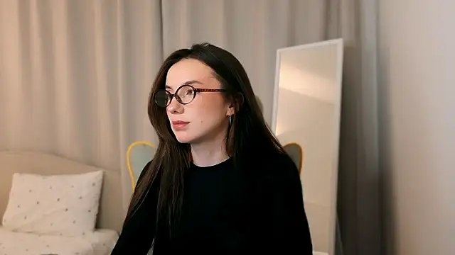 ssandralovin online show from February 28, 8:21 pm