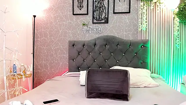 lana gill1 online show from March 17, 3:26 pm