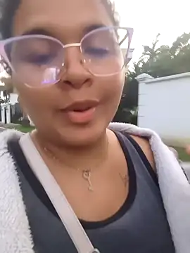 Adina Skaly online show from March 17, 11:02 am