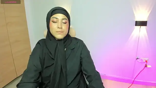 LAY LA  online show from April 14, 9:54 pm