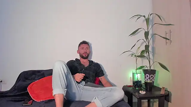 Erickpritz xh online show from April 11, 1:43 am