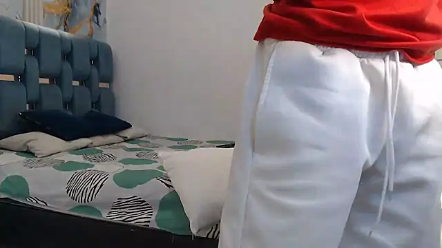 PRETTY COCK1 online show from March 18, 1:42 am