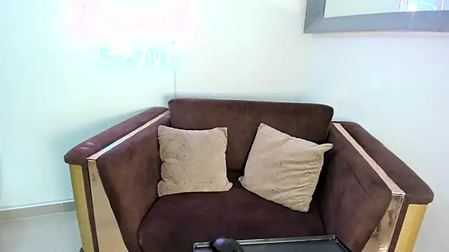 Snapshot of Rpoolrboy chatting on February 12, 7:42 pm Rpoolrboy online show from February 12, 7:42 pm