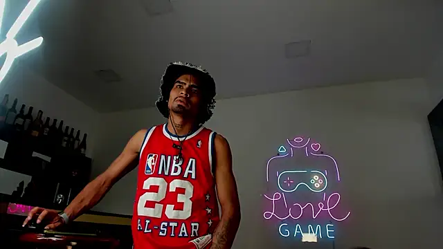 Snapshot of Rpoolrboy chatting on February 16, 8:49 pm Rpoolrboy online show from February 16, 8:49 pm