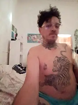 helloandi online show from March 30, 7:37 pm