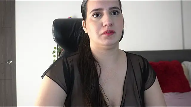 Snapshot of alexajhonsons chatting on February 12, 11:55 pm alexajhonsons online show from February 12, 11:55 pm