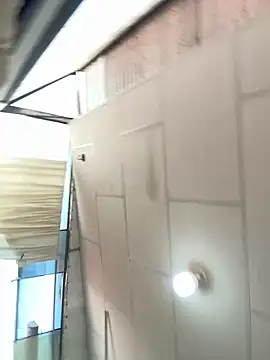 Savage-milf online show from March 8, 6:01 pm