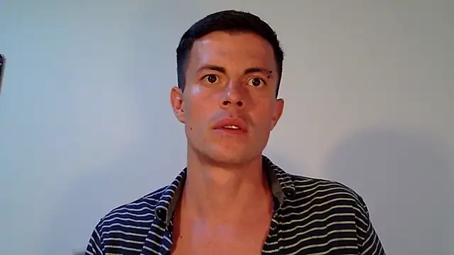 Snapshot of jordan_fox chatting on February 8, 11:19 pm jordan fox online show from February 8, 11:19 pm