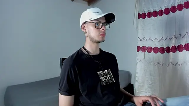 Vlad  night online show from April 7, 3:40 am