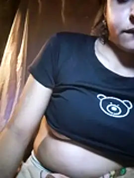 Snapshot of mariposaros4 chatting on March 4, 5:35 am mariposaros4 online show from March 4, 5:35 am