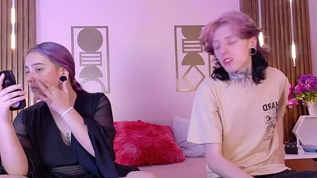 Snapshot of Hanna-Winchester chatting on March 2, 8:59 pm Hanna-Winchester online show from March 2, 8:59 pm