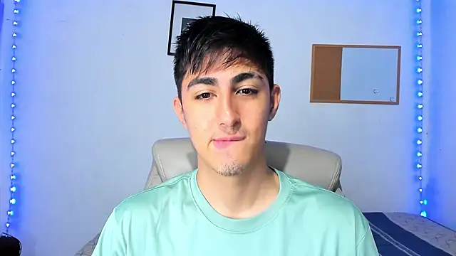 babyted272 online show from March 28, 12:16 pm