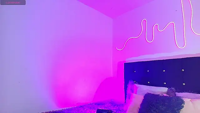 Martina Sky  online show from March 31, 3:01 pm