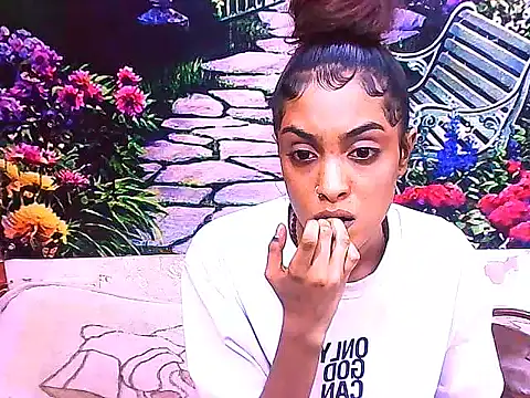 IndianPretty14u2Luv online show from February 26, 5:06 am