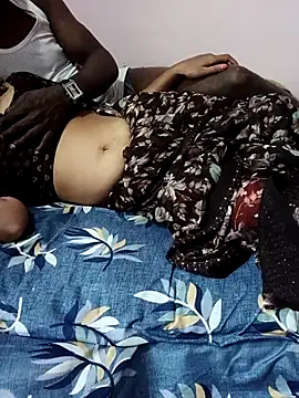 Snapshot of desicpl26 chatting on February 15, 11:19 am desicpl26 online show from February 15, 11:19 am