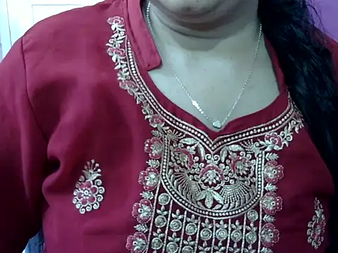 Cute Aliyaa online show from March 27, 12:38 pm