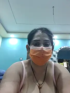 diyam4002 online show from February 14, 9:06 am