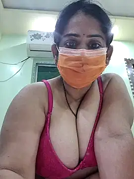 diyam4002 online show from February 15, 7:54 pm