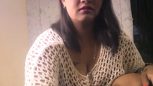 URs RIYA online show from February 4, 7:09 pm