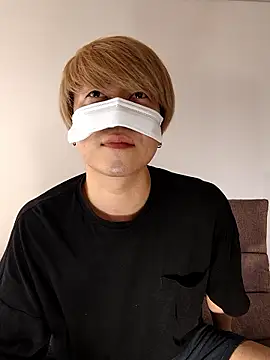 Snapshot of kaisei_ chatting on May 4, 8:54 am kaisei online show from May 4, 8:54 am