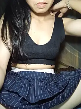 Snapshot of derylove_ chatting on July 13, 2:31 pm derylove online show from July 13, 2:31 pm