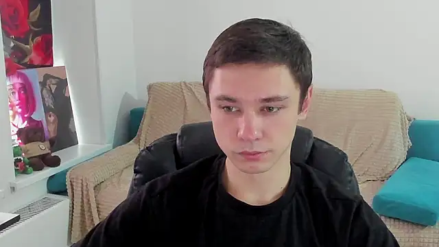 Snapshot of Alexmansuper chatting on February 13, 12:01 pm Alexmansuper online show from February 13, 12:01 pm