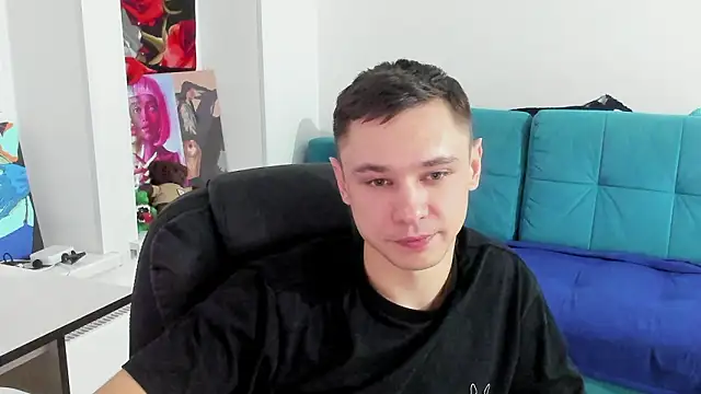 Snapshot of Alexmansuper chatting on February 27, 10:43 pm Alexmansuper online show from February 27, 10:43 pm