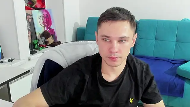 Snapshot of Alexmansuper chatting on March 2, 12:24 am Alexmansuper online show from March 2, 12:24 am