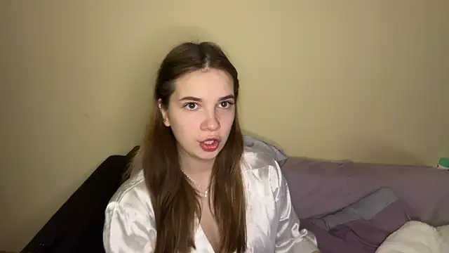 SoftIris  online show from February 18, 5:42 pm