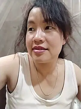 Snapshot of Lymimi chatting on May 22, 3:35 am Lymimi online show from May 22, 3:35 am