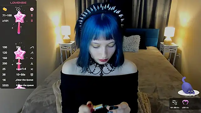 Sunny Girl X online show from March 25, 7:25 am