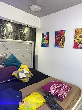 Snapshot of Dominik_Souza chatting on February 22, 2:04 pm Dominik Souza online show from February 22, 2:04 pm