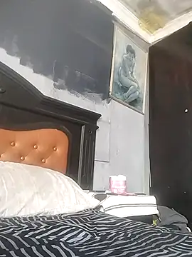 Snapshot of candy1625 chatting on February 8, 8:07 am candy1625 online show from February 8, 8:07 am