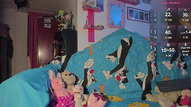 Snapshot of Rebecahart chatting on February 13, 5:36 am Rebecahart online show from February 13, 5:36 am