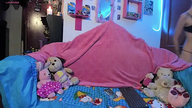 Rebecahart online show from April 1, 3:40 am