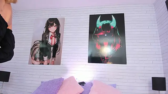 Snapshot of AlanaaHell chatting on February 12, 9:10 pm AlanaaHell online show from February 12, 9:10 pm