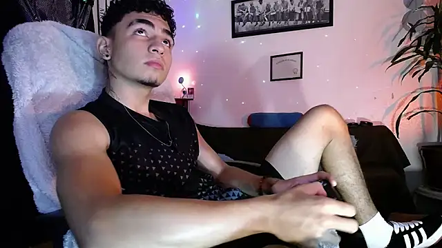 tiancam online show from April 16, 2:23 am