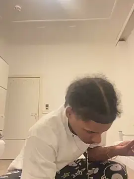 WeightedSurge online show from February 26, 12:09 am