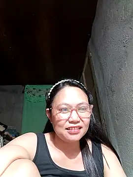 Snapshot of hotpinay_45 chatting on February 1, 2:48 pm hotpinay 45 online show from February 1, 2:48 pm